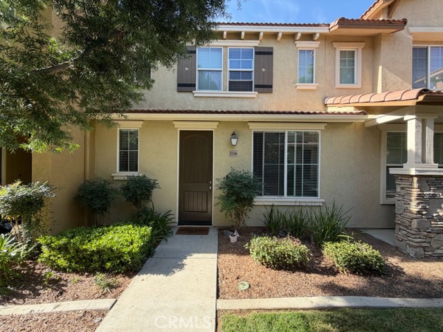 Property photo of 30505 Canyon Hills