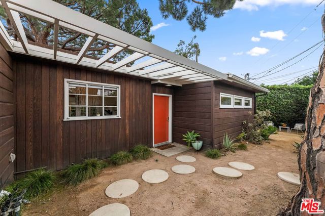 Property photo of 150 N Ontario ST