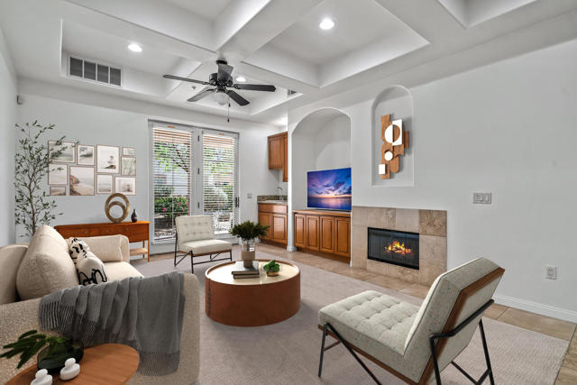 Property photo of 2702 Via Calderia