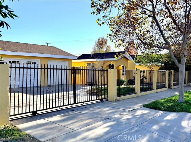 Property photo of 1425 8th ST