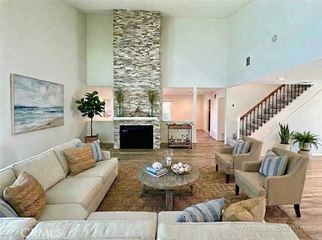 Property photo of 25381 Esrose CT