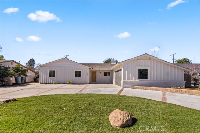 Property photo of 1521 Mural