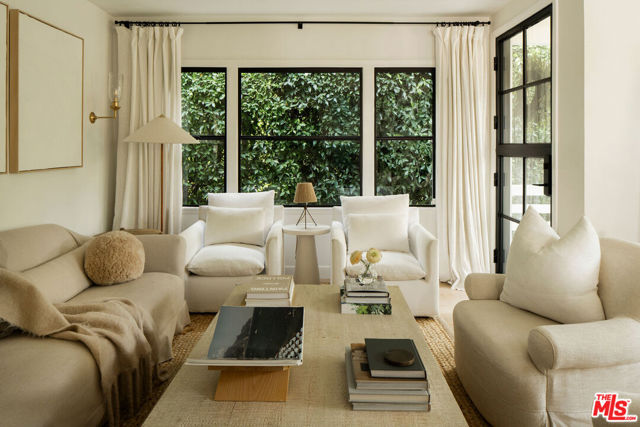 Property photo of 4080 Alla RD