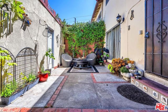 Property photo of 1766 Midvale AV