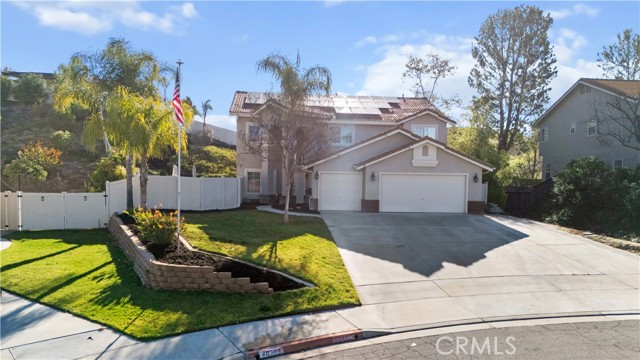 Property photo of 40406 Calle Katerine