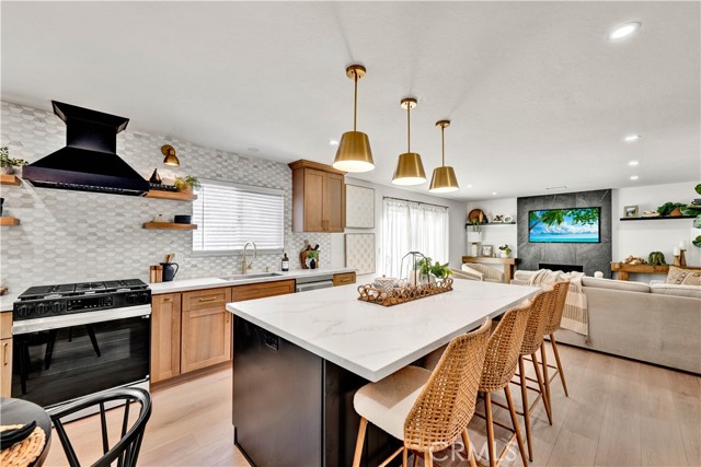 Property photo of 11350 Bluebell AV