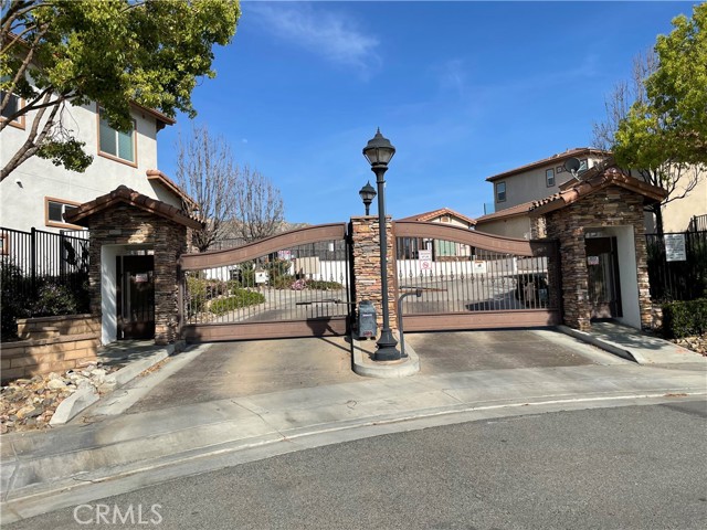 Property photo of 556 Via Pueblo