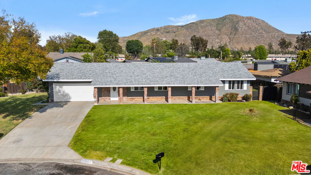 Property photo of 22285 Fulmar PL