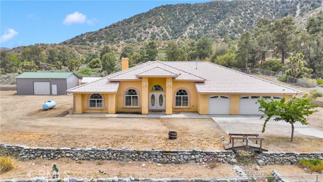 Property photo of 1679 Desert Front RD