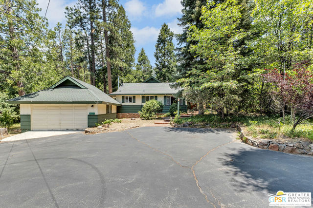 Photo of 25229 Fern Valley Rd