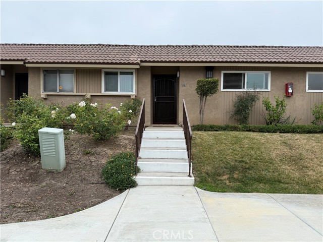 Property photo of 744 W Lambert RD