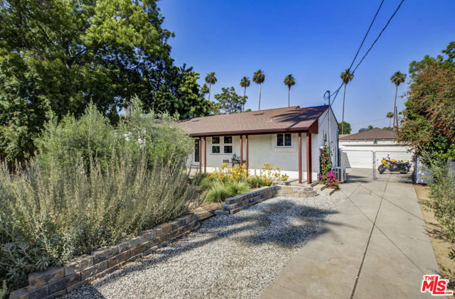 Property photo of 3416 Lifur AV