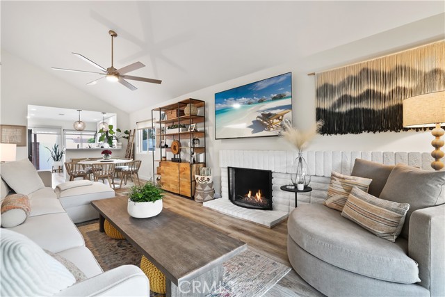 Property photo of 33586 Via Corvalian