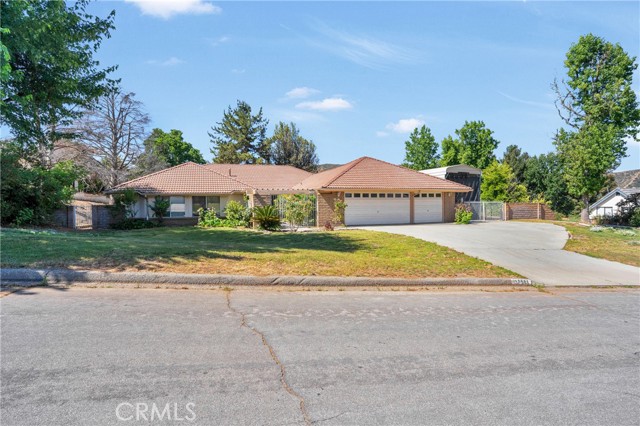 Property photo of 37581 Oak Mesa DR