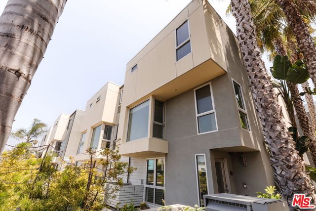Property photo of 310 Washington BL