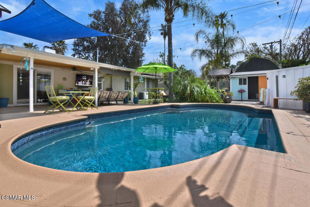 Property photo of 7761 Balcom AV