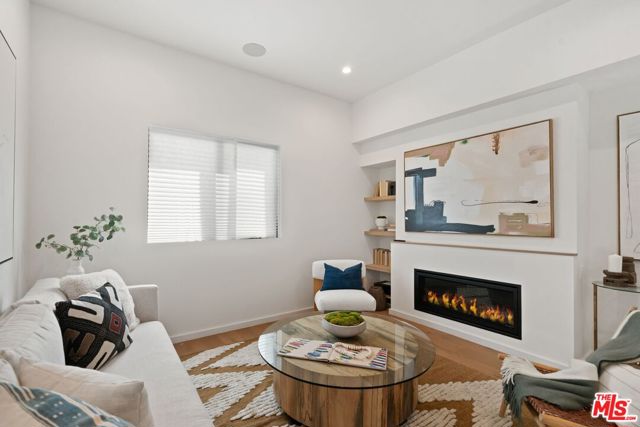 Property photo of 12614 Venice BL