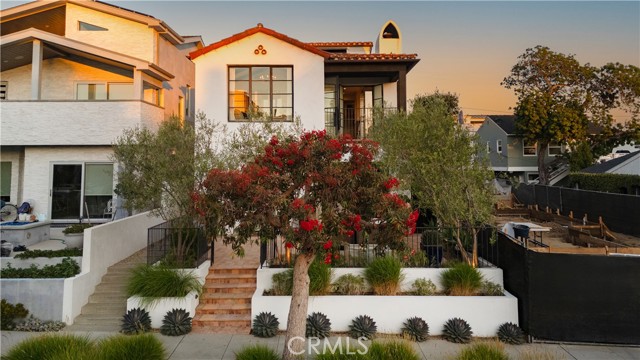 Property photo of 616 Narcissus AV