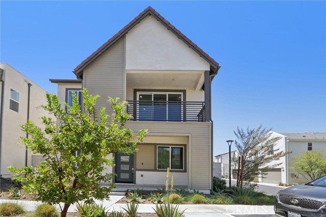 Property photo of 27730 Knoll View PL