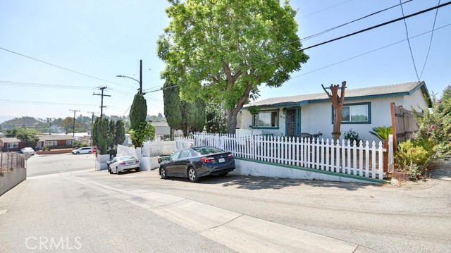 Property photo of 7672 Sunside DR