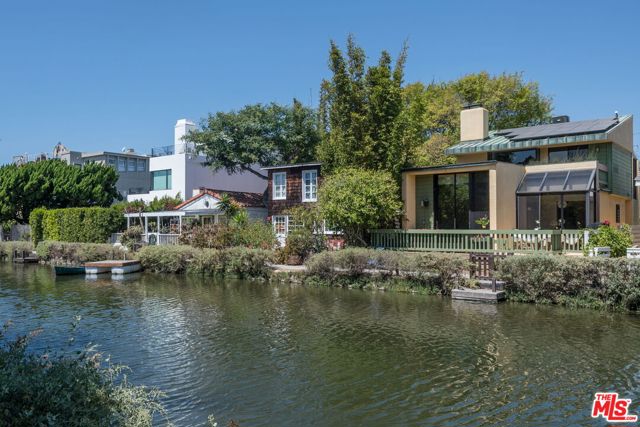 Property photo of 439 Sherman Canal