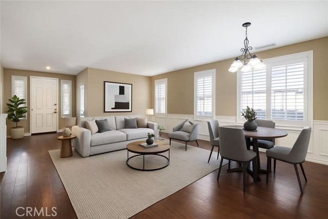 Property photo of 39766 Pinedale Way