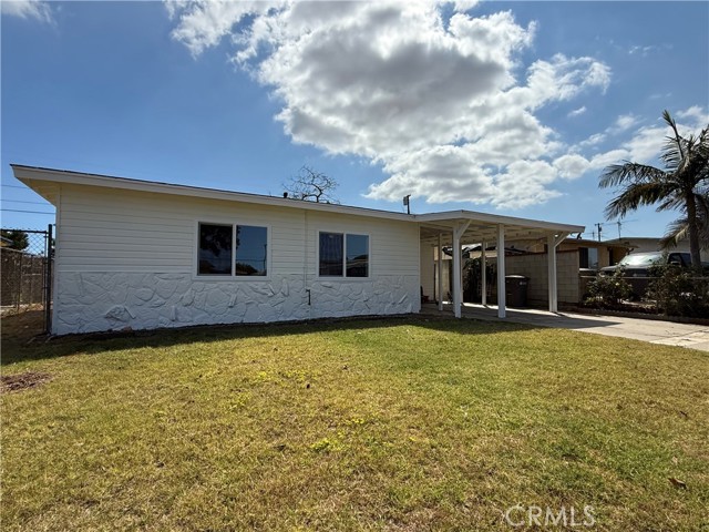 Property photo of 312 W 234th PL