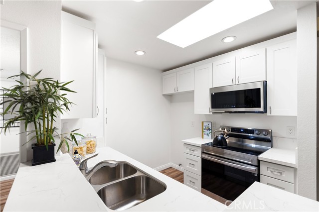Property photo of 4260 Via Arbolada
