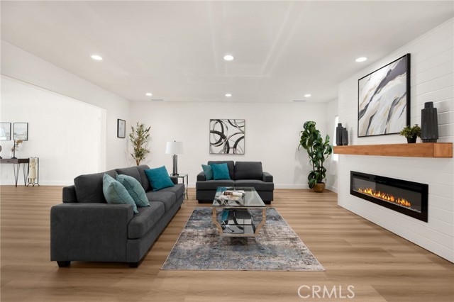 Property photo of 3033 E Sunset Hill DR