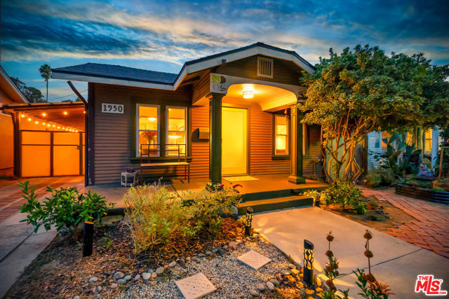 Property photo of 1950 Yosemite DR