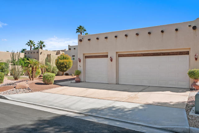 Property photo of 42 Marricopa CT