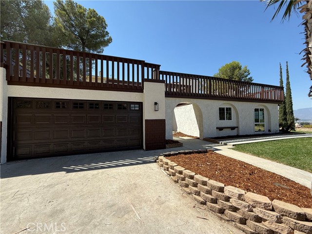 Property photo of 25051 Crestview DR