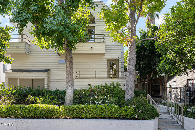 Property photo of 99 N Catalina AV