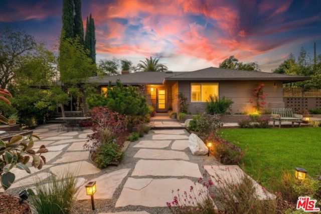 Photo of 526 Michillinda Wy
