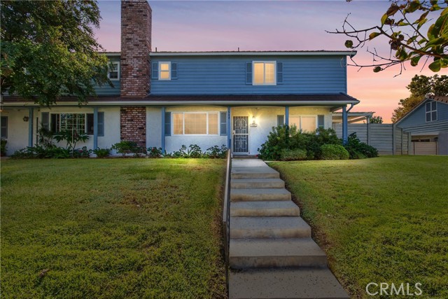 Property photo of 1562 E Citrus AV