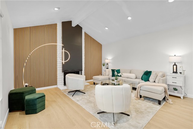 Property photo of 9808 Sturgeon