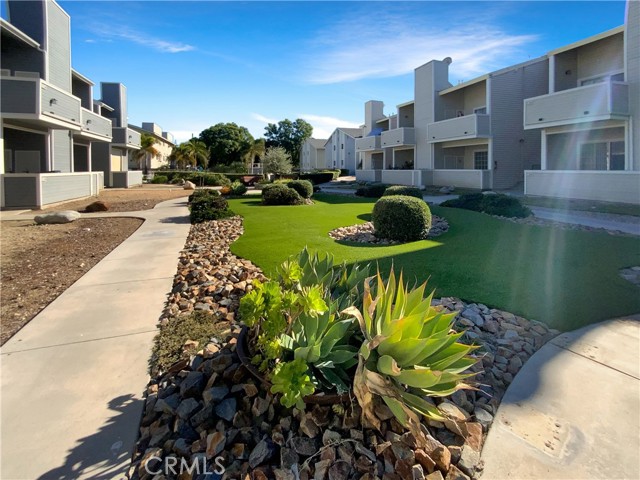 Property photo of 777 S Citrus