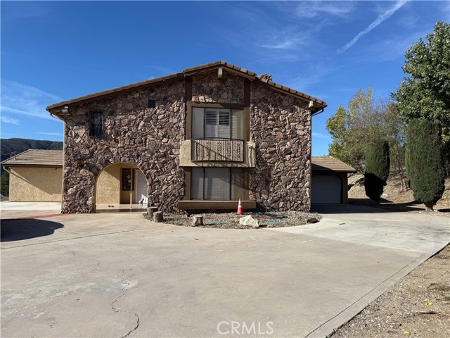 Property photo of 750 Woodlawn