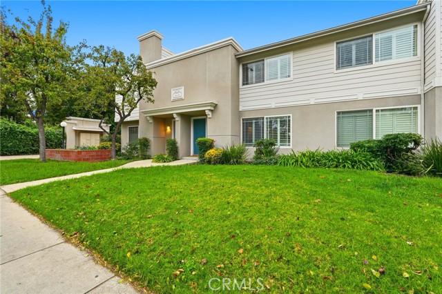 Property photo of 10220 Zelzah