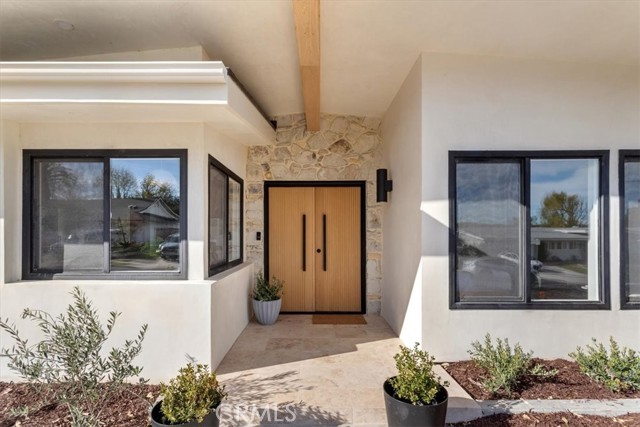 Property photo of 23755 Clarendon