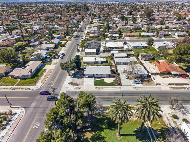 Photo of 695 S Santa Fe