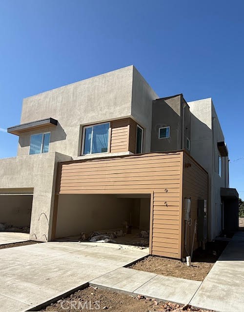 Property photo of 4009 Valley Oak LN