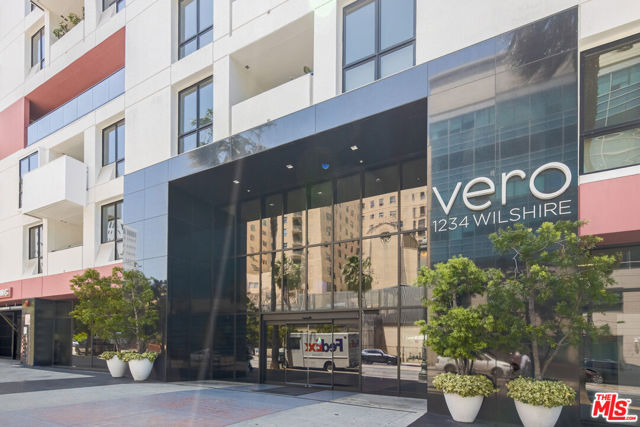 Property photo of 1234 Wilshire BL