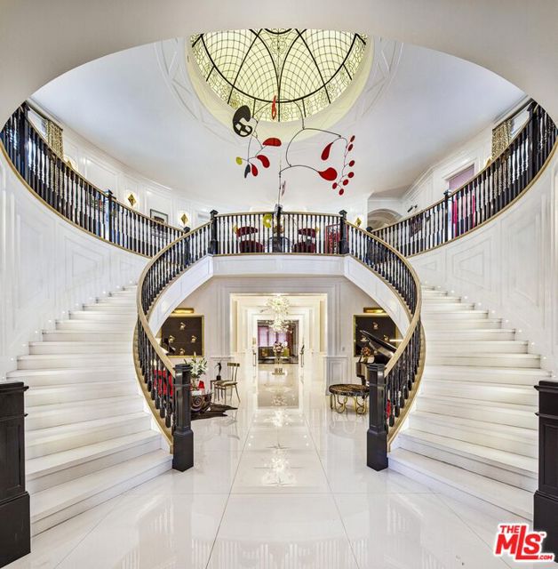 Property photo of 4425 Haskell AV