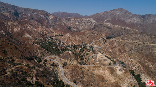 Property photo of 14831 LITTLE TUJUNGA CANYON RD