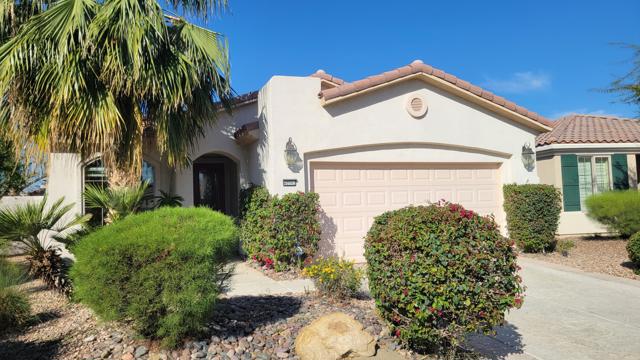Property photo of 40941 Calle Santa Cruz