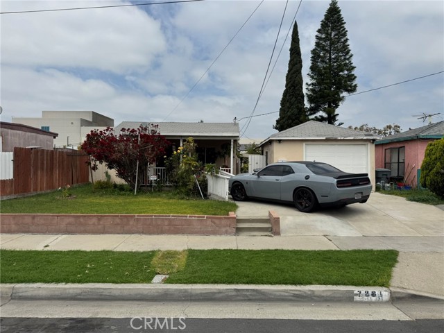 Photo of 7881 Franklin St