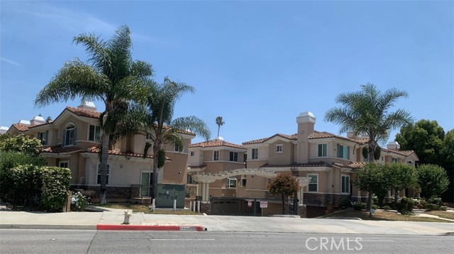 Photo of 638 N Atlantic Bl