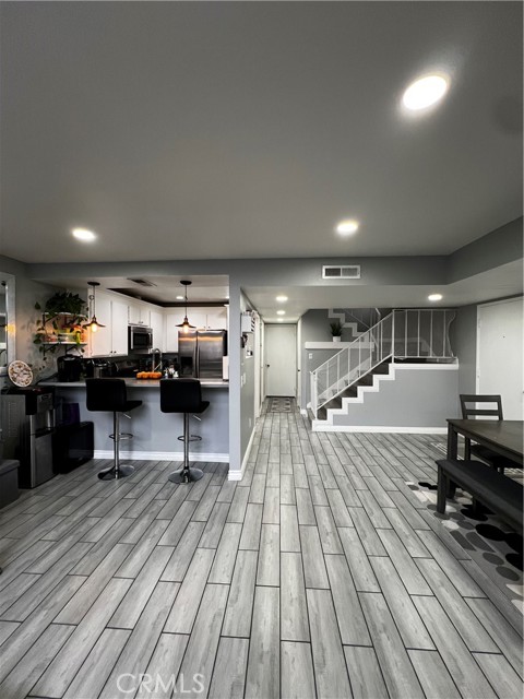 Property photo of 829 S Mountain AV
