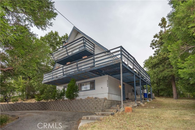 Property photo of 27786 Matterhorn DR